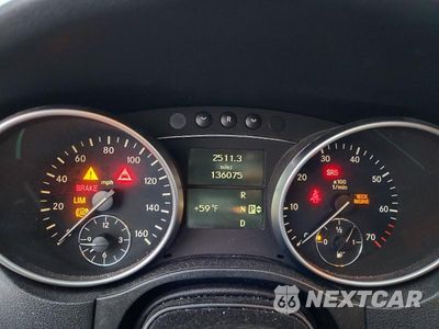 Zdjęcie 9 z 12 samochodu: 2006 MERCEDES-BENZ ML 350 VIN:4JGBB86E46A044683 - miniatura