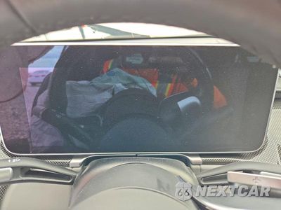 Zdjęcie 9 z 12 samochodu: 2024 MERCEDES-BENZ S 580 4MATIC VIN:W1K6G7GB9RA262683 - miniatura