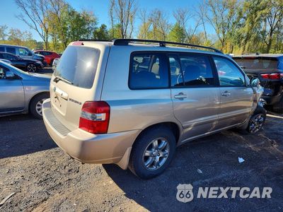 Trzecie zdjęcie samochodu z tyłu: 2005 TOYOTA HIGHLANDER BASE VIN:JTEEP21A350135349 - miniatura
