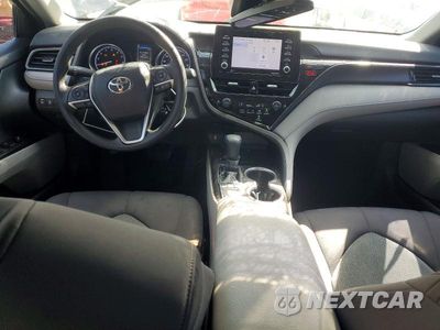 Zdjęcie 8 z 12 samochodu: 2022 TOYOTA CAMRY LE VIN:4T1C11AK8NU648830 - miniatura