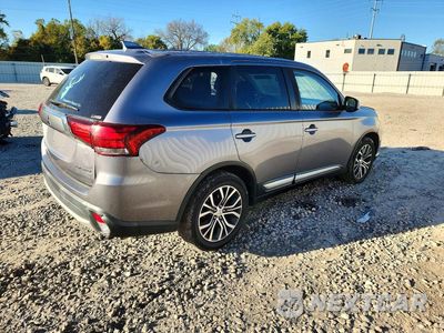 Trzecie zdjęcie samochodu z tyłu: 2018 MITSUBISHI OUTLANDER SE VIN:JA4AZ3A31JJ003385 - miniatura