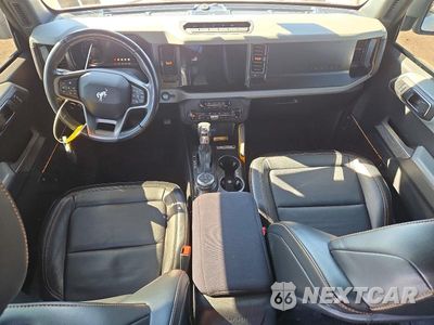 Zdjęcie 8 z 13 samochodu: 2021 FORD BRONCO BASE VIN:1FMEE5DP2MLA98119 - miniatura