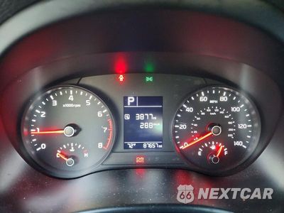Zdjęcie 9 z 13 samochodu: 2021 KIA RIO LX VIN:3KPA24AD7ME394987 - miniatura