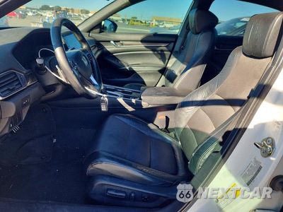 Zdjęcie 7 z 12 samochodu: 2018 HONDA ACCORD SPORT VIN:1HGCV1F35JA174505 - miniatura