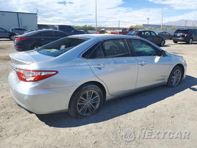 Trzecie zdjęcie samochodu z tyłu: 2017 TOYOTA CAMRY SE VIN:4T1BF1FK7HU355513 - miniatura
