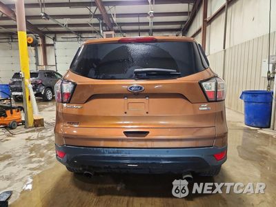 Zdjęcie 6 z 13 samochodu: 2017 FORD ESCAPE SE VIN:1FMCU9G99HUE28322 - miniatura