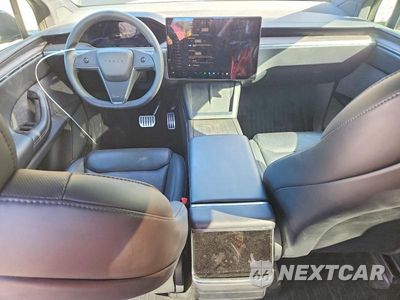 Zdjęcie 8 z 12 samochodu: 2024 TESLA MODEL X VIN:7SAXCDE55PF426198 - miniatura