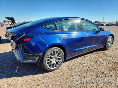 Trzecie zdjęcie samochodu z tyłu: 2022 TESLA MODEL 3 VIN:5YJ3E1EA8NF369784 - miniatura