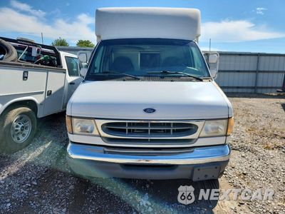 Piąte zdjęcie samochodu w środku: 2000 FORD ECONOLINE E350 SUPER DUTY CUTAWAY VAN VIN:1FDSE35L1YHB88163 - miniatura