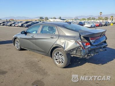 Drugie zdjęcie samochodu z przodu: 2024 HYUNDAI ELANTRA SEL VIN:KMHLM4DG9RU730863 - miniatura