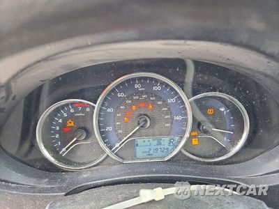 Zdjęcie 9 z 12 samochodu: 2014 TOYOTA COROLLA LE VIN:5YFBURHE0EP130794 - miniatura