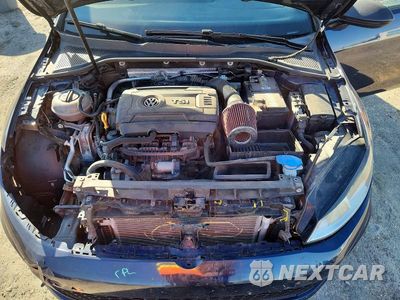 Zdjęcie 11 z 13 samochodu: 2016 VOLKSWAGEN GTI S/SE VIN:3VW5T7AU4GM046717 - miniatura