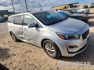 Czwarte zdjęcie samochodu z boku: 2019 KIA SEDONA LX VIN:KNDMB5C13K6559927 - miniatura