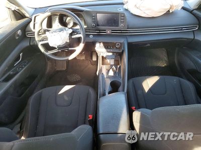 Zdjęcie 8 z 12 samochodu: 2023 HYUNDAI ELANTRA VIN:KMHLM4AG3PU448316 - miniatura