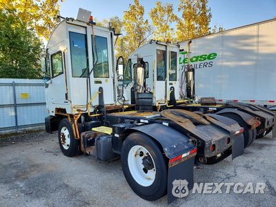 Drugie zdjęcie samochodu z przodu: 2017 AUTOCAR XSPOTTER YARD TRUCK VIN:516H4GB20HH223306 - miniatura