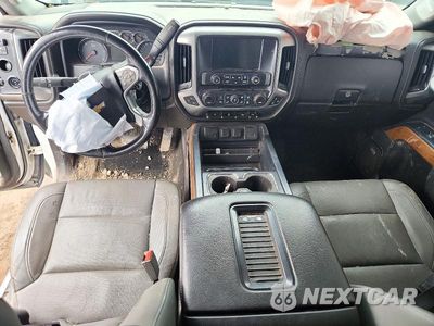 Zdjęcie 8 z 12 samochodu: 2018 CHEVROLET SILVERADO K1500 LTZ VIN:1GCVKSEC1JZ119008 - miniatura