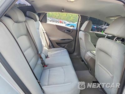 Zdjęcie 10 z 12 samochodu: 2020 CHEVROLET MALIBU LS VIN:1G1ZC5ST9LF117007 - miniatura