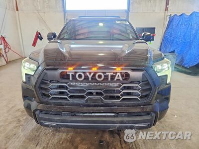 Piąte zdjęcie samochodu w środku: 2025 TOYOTA SEQUOIA TRD PRO VIN:7SVAAABA3SX060674 - miniatura