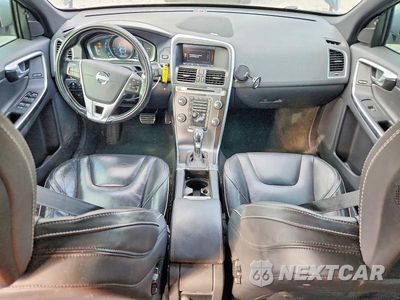 Zdjęcie 8 z 13 samochodu: 2014 VOLVO XC60 T6 VIN:YV4902DZ3E2543153 - miniatura