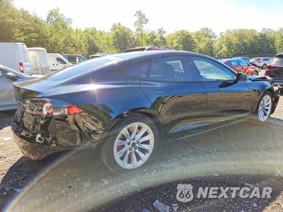 Trzecie zdjęcie samochodu z tyłu: 2018 TESLA MODEL S VIN:5YJSA1E25JF297601 - miniatura
