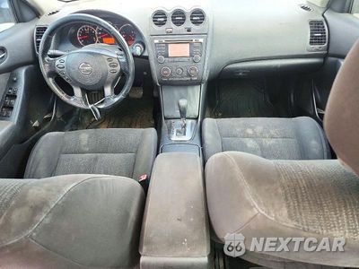 Zdjęcie 8 z 12 samochodu: 2010 NISSAN ALTIMA 2.5 VIN:1N4AL2AP3AC108895 - miniatura