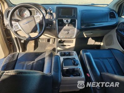 Zdjęcie 8 z 13 samochodu: 2015 CHRYSLER TOWN & COUNTRY TOURING VIN:2C4RC1BGXFR545216 - miniatura