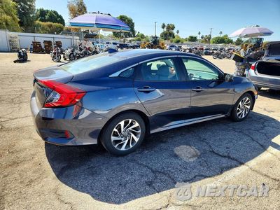 Trzecie zdjęcie samochodu z tyłu: 2017 HONDA CIVIC EX VIN:19XFC2F7XHE041997 - miniatura