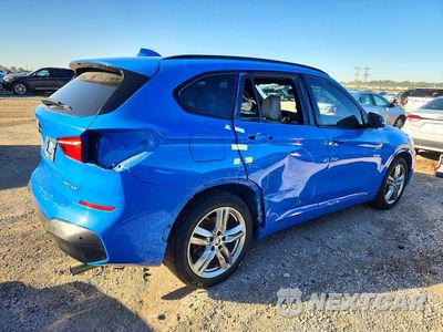 Trzecie zdjęcie samochodu z tyłu: 2021 BMW X1 XDRIVE28I VIN:WBXJG9C0XM5T03802 - miniatura