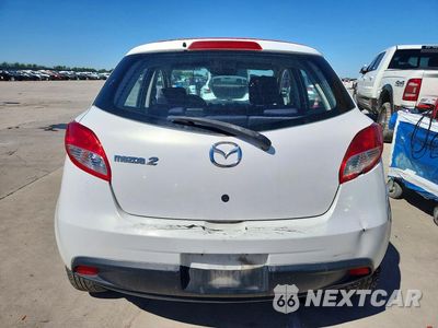 Zdjęcie 6 z 12 samochodu: 2013 MAZDA MAZDA2 VIN:JM1DE1KY5D0159484 - miniatura
