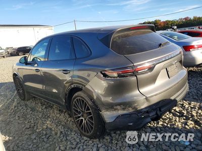 Drugie zdjęcie samochodu z przodu: 2021 PORSCHE CAYENNE VIN:WP1AA2AY9MDA07009 - miniatura