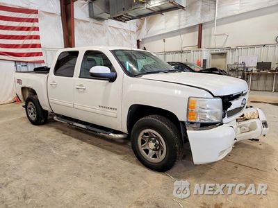 Czwarte zdjęcie samochodu z boku: 2011 CHEVROLET SILVERADO K1500 LT VIN:3GCPKSE30BG158439 - miniatura