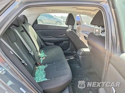Zdjęcie 10 z 12 samochodu: 2025 HYUNDAI ELANTRA SEL VIN:KMHLS4DG9SU966957 - miniatura