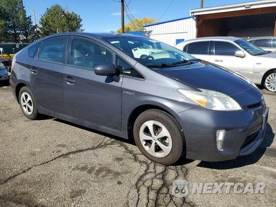 Czwarte zdjęcie samochodu z boku: 2013 TOYOTA PRIUS TWO VIN:JTDKN3DU3D5617930 - miniatura