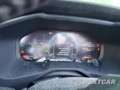 Zdjęcie 9 z 13 samochodu: 2023 TOYOTA RAV4 LIMITED VIN:JTMD6RFV0PD094858 - miniatura