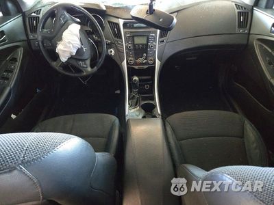 Zdjęcie 8 z 12 samochodu: 2011 HYUNDAI SONATA SE VIN:5NPEC4AC3BH223362 - miniatura