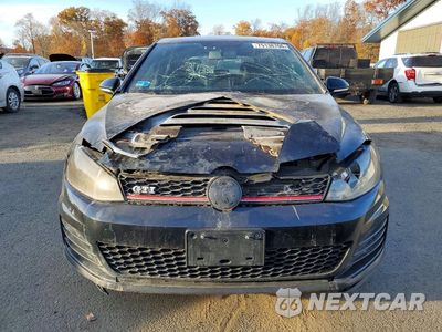 Piąte zdjęcie samochodu w środku: 2016 VOLKSWAGEN GOLF GTI VIN:3VW4T7AU1GM051918 - miniatura