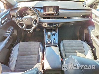 Zdjęcie 8 z 13 samochodu: 2022 MITSUBISHI OUTLANDER SE VIN:JA4J3UA87NZ068963 - miniatura
