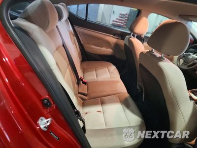 Zdjęcie 10 z 13 samochodu: 2017 HYUNDAI ELANTRA SE VIN:5NPD84LF0HH005330 - miniatura