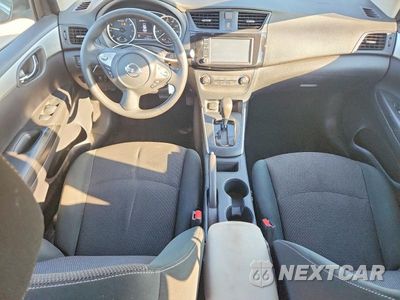 Zdjęcie 8 z 12 samochodu: 2019 NISSAN SENTRA S VIN:3N1AB7AP2KY327501 - miniatura