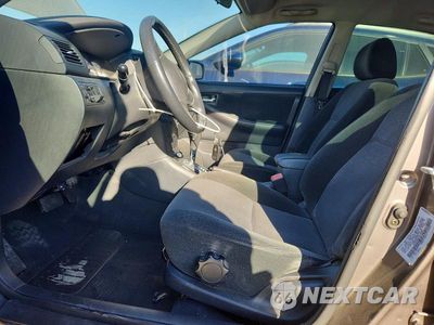 Zdjęcie 7 z 12 samochodu: 2004 TOYOTA COROLLA S VIN:1NXBR32E64Z226062 - miniatura