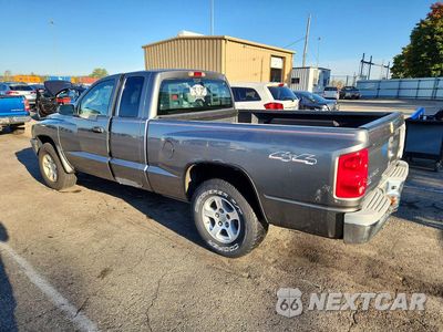 Drugie zdjęcie samochodu z przodu: 2005 DODGE DAKOTA SLT VIN:1D7HW42N15S220525 - miniatura