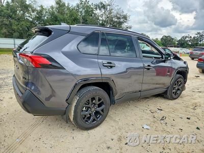 Trzecie zdjęcie samochodu z tyłu: 2024 TOYOTA RAV4 XLE VIN:2T3W1RFV1RC258763 - miniatura