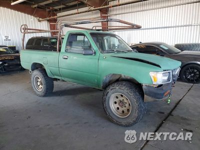 Czwarte zdjęcie samochodu z boku: 1993 TOYOTA PICKUP 1/2 TON SHORT WHEELBASE DX VIN:4TARN01P9PZ137279 - miniatura