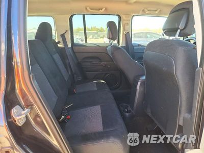Zdjęcie 11 z 13 samochodu: 2014 JEEP PATRIOT SPORT VIN:1C4NJPBA9ED522398 - miniatura