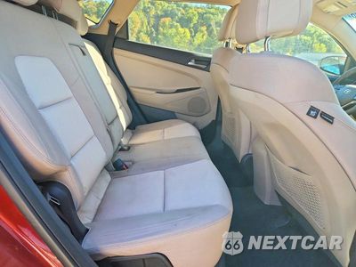 Zdjęcie 11 z 13 samochodu: 2018 HYUNDAI TUCSON SE VIN:KM8J2CA44JU816460 - miniatura