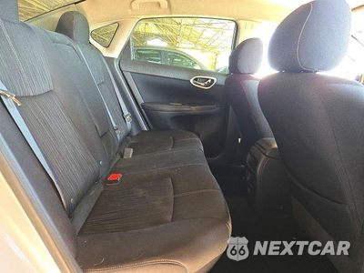 Zdjęcie 10 z 12 samochodu: 2018 NISSAN SENTRA SV VIN:3N1AB7AP9JL625362 - miniatura