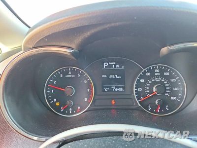 Zdjęcie 9 z 12 samochodu: 2017 KIA FORTE5 LX VIN:KNAFK5A89H5691417 - miniatura