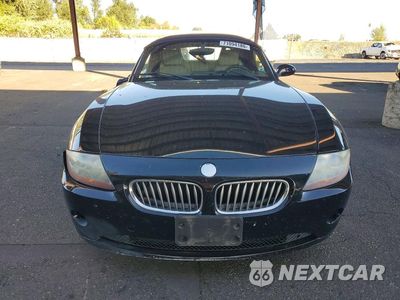 Piąte zdjęcie samochodu w środku: 2003 BMW Z4 3.0 VIN:4USBT53453LU02556 - miniatura