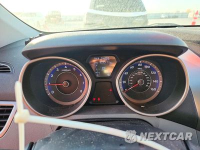Zdjęcie 9 z 12 samochodu: 2012 HYUNDAI ELANTRA GLS VIN:KMHDH4AE2CU209468 - miniatura