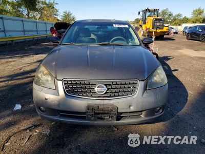 Piąte zdjęcie samochodu w środku: 2005 NISSAN ALTIMA 2.5 VIN:1N4AL11D15N926796 - miniatura
